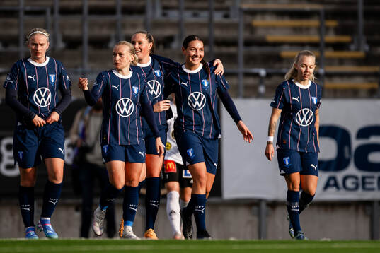 Malmö FFs Alexia Mitkovska jublar