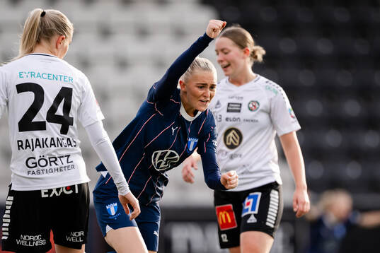 Malmö FFs Beatrice Persson jublar