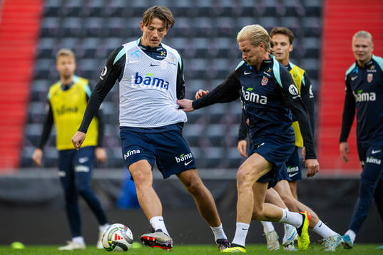 Sander Berge and Morten Thorsby of the Norwegian national