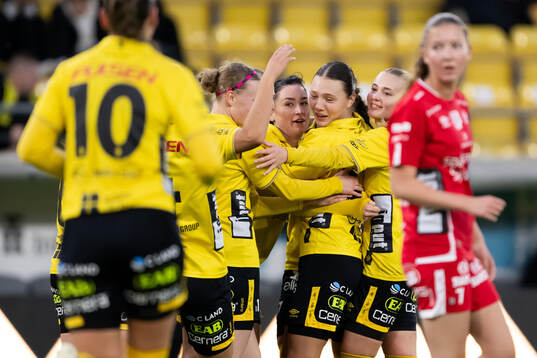 Elfsborgs Izabella Bergström jublar