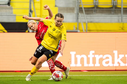 Tyresös Ella Bergström och Elfsborgs Ellen Nilsson