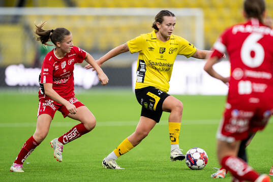 Tyresös Filippa Pettersson och Elfsborgs Ellen Nilsson