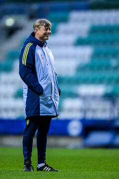 Head coach Jon Dahl Tomasson of the Swedish men's national