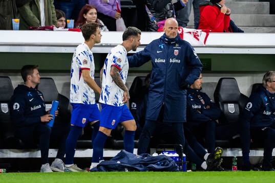 Felix Horn Myhre, Aron Dønnum and head coach Ståle