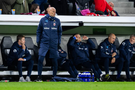 Head coach Ståle Solbakken of Norway