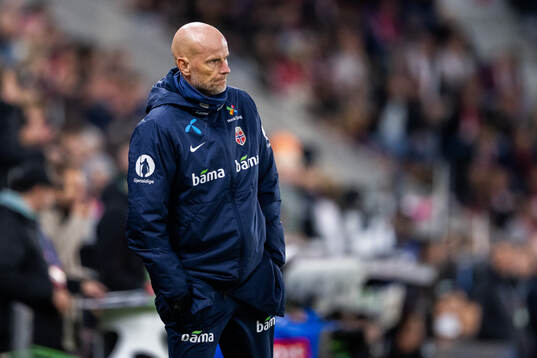 Head coach Ståle Solbakken of Norway