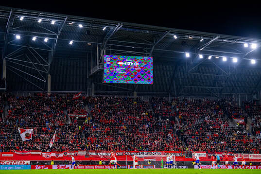 The scoreboard shows the final result