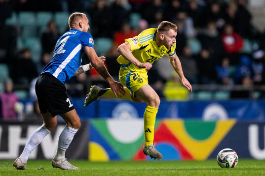 Mihkel Ainsalu of Estonia and Dejan Kulusevski of Sweden