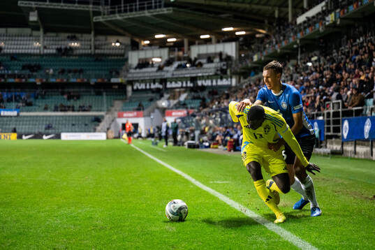 Ken Sema of Sweden and Rasmus Peetson of Estonia