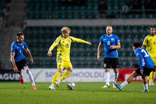 Mattias Käit of Estonia and Daniel Svensson of Sweden