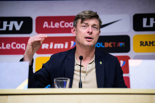 Head coach Jon Dahl Tomasson of Sweden at a press conference