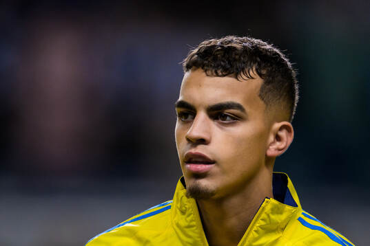 Yasin Ayari of Sweden