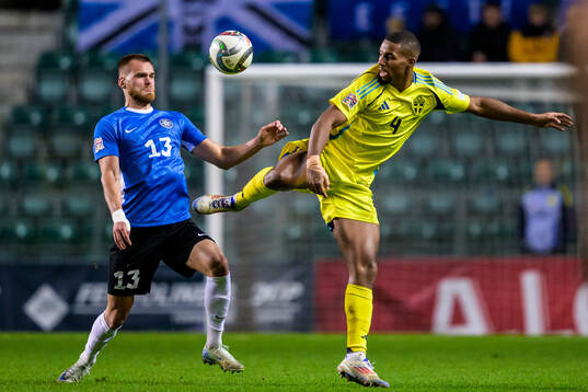 Alex Matthias Tamm of Estonia and Isak Hien of Sweden
