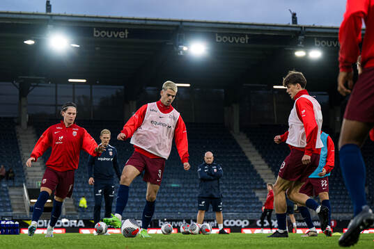 Lasse Nordås of Norway warms up