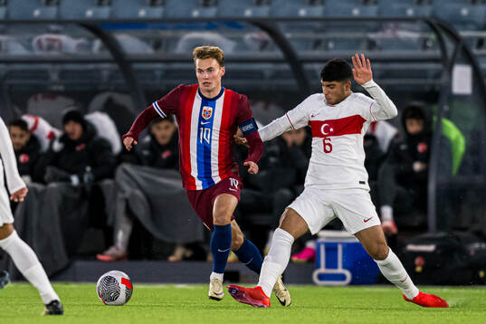 Kristian Malt Arnstad of Norway and Yunus Konak of Turkey