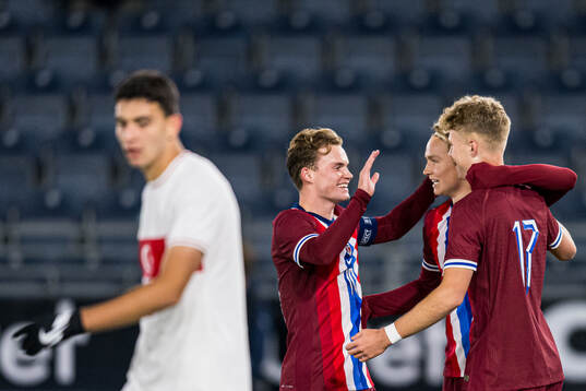 Andreas Schjelderup of Norway celebrates