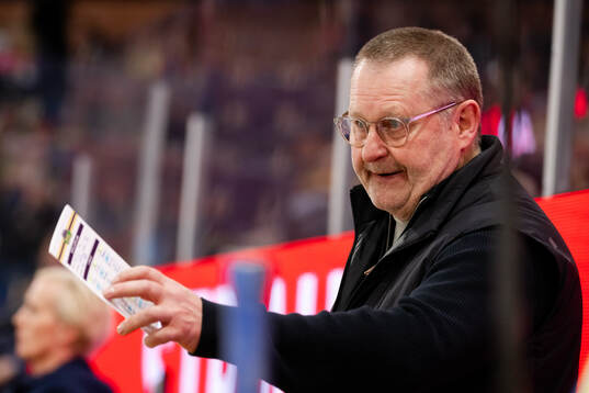 Head coach Petter Thoresen of Storhamar