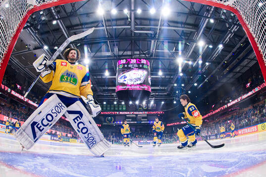 goaltender Markus Röhnebaek Stensrud of Storhamar