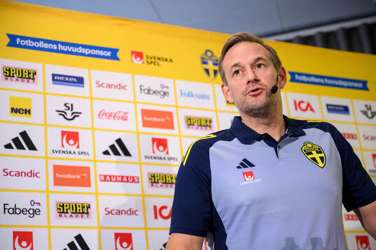 Head coach Martin Qvarmans Möller of the Swedish women's