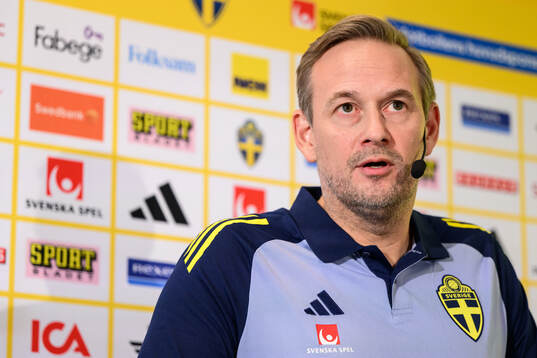 Head coach Martin Qvarmans Möller of the Swedish women's