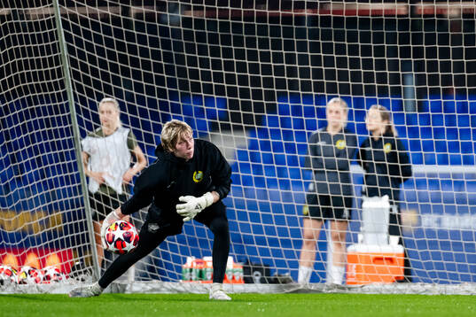 Goalkeeper Moa Edrud of Hammarby