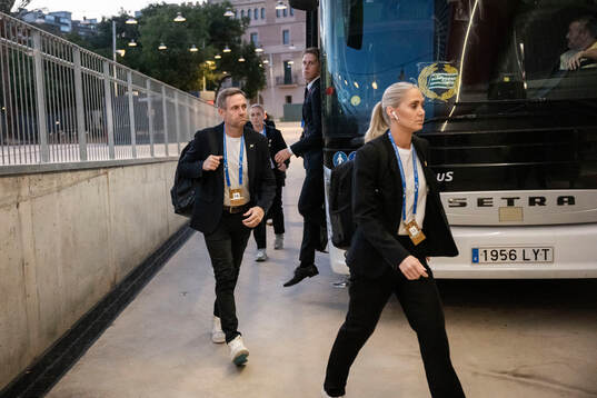 Head coach Martin Sjögren of Hammarby arrives