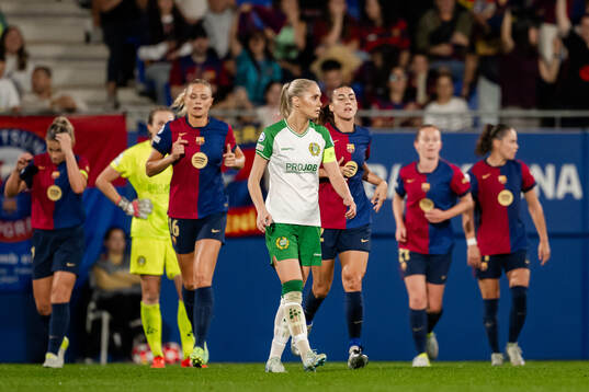 Alice Carlsson of Hammarby looks dejected