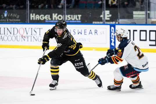 AIKs Jordan Bellerive och Djurgårdens Fredric Weigel