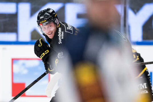 AIKs Oskar Magnusson jublar