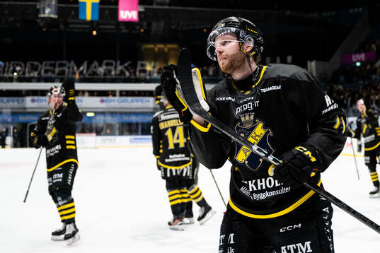 AIKs Lukas Zetterberg jublar
