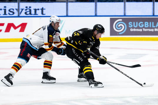 Djurgårdens Jakob Ragnarsson och AIKs Oskar Magnusson