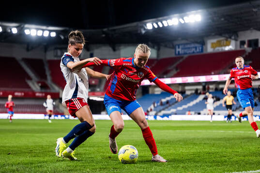 FC Rosengårds Mikaela Stojanovska och Helsingborgs Emma