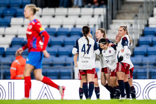 FC Rosengårds Mai Kadowaki jublar