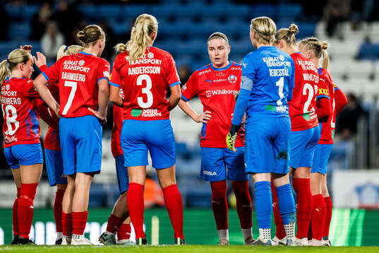 Helsingborgs Rebecka Holm deppar