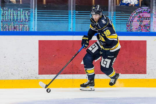 HV71s Olle Alsing