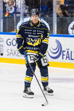 HV71s Olle Alsing