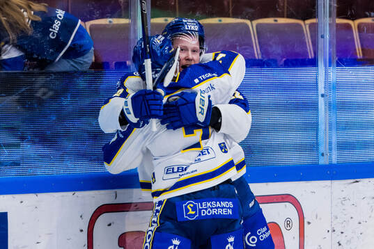 Leksands Arvid Eljas jublar