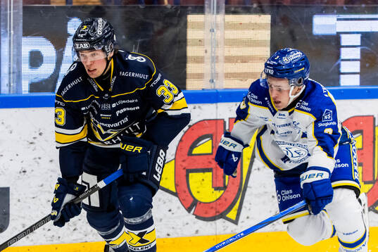 HV71s Måns Lindbäck och Leksands Fred Nilsson