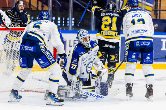 Leksands målvakt Jakob Hellsten deppar