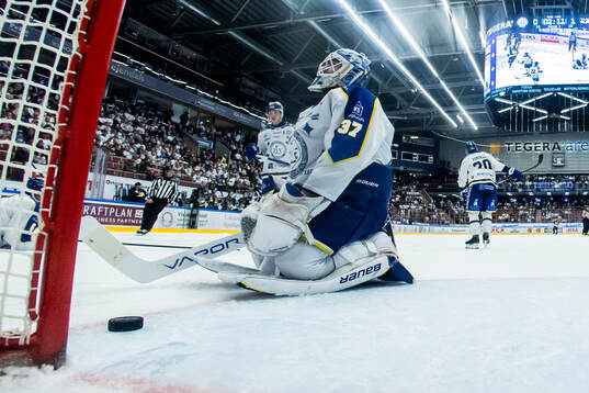 Leksands målvakt Jakob Hellsten deppar