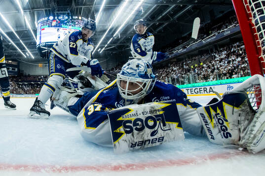 Leksands målvakt Jakob Hellsten och Leksands Marek Hrivik