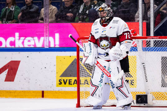 Malmö Redhawks målvakt Daniel Marmenlind deppar