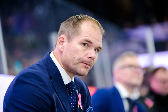 Färjestads tränare Thomas Mitell
