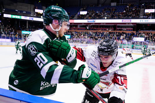 Färjestads Marcus Westfält och Malmö Redhawks Nikola