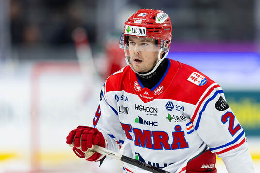 Timrås Filip Hållander