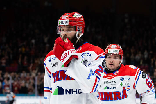 Timrås Per Svensson och Elmeri Eronen deppar