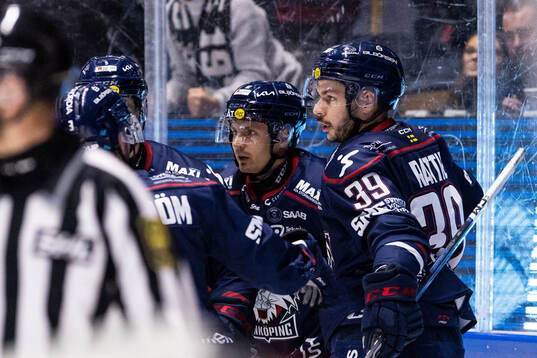 Linköpings Ty Rattie jublar