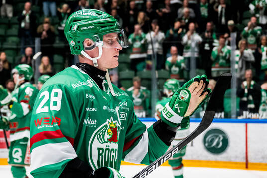 Rögles Anton Bengtsson jublar
