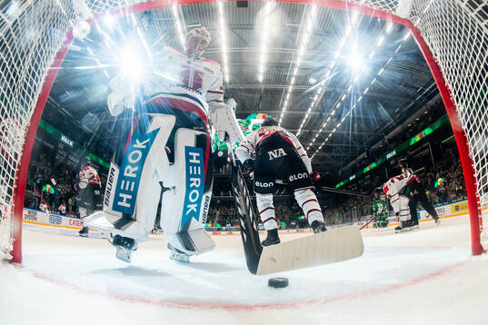Örebros målvakt Jonas Arntzen deppar
