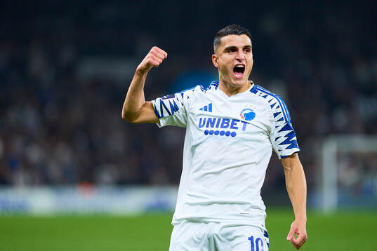 COPENHAGEN, DENMARK - OCTOBER 18: Mohamed Elyounoussi of FC
